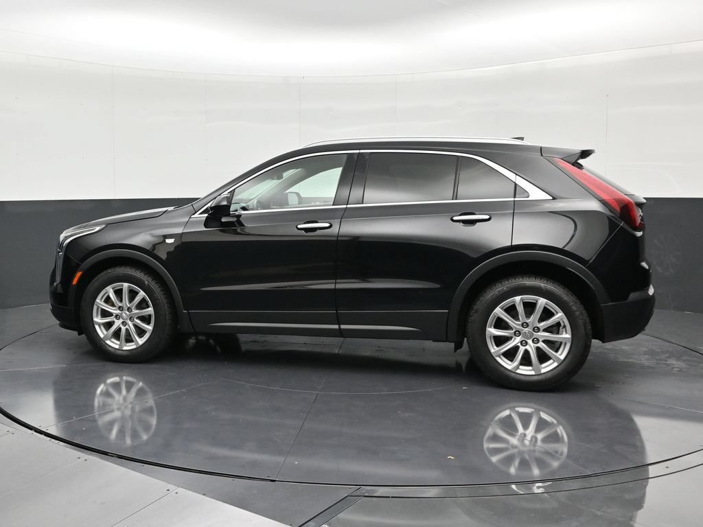 Certified 2023 Cadillac XT4 Luxury FWD image 2