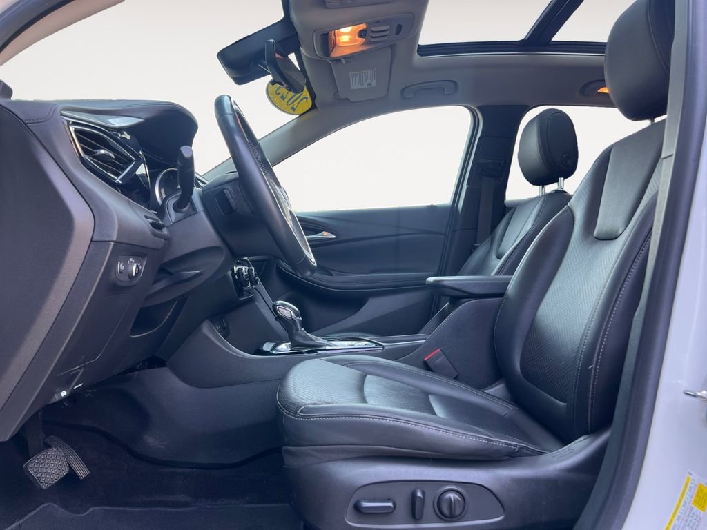 Used 2023 Buick Encore GX Essence w/ Advanced Technology Package image 9
