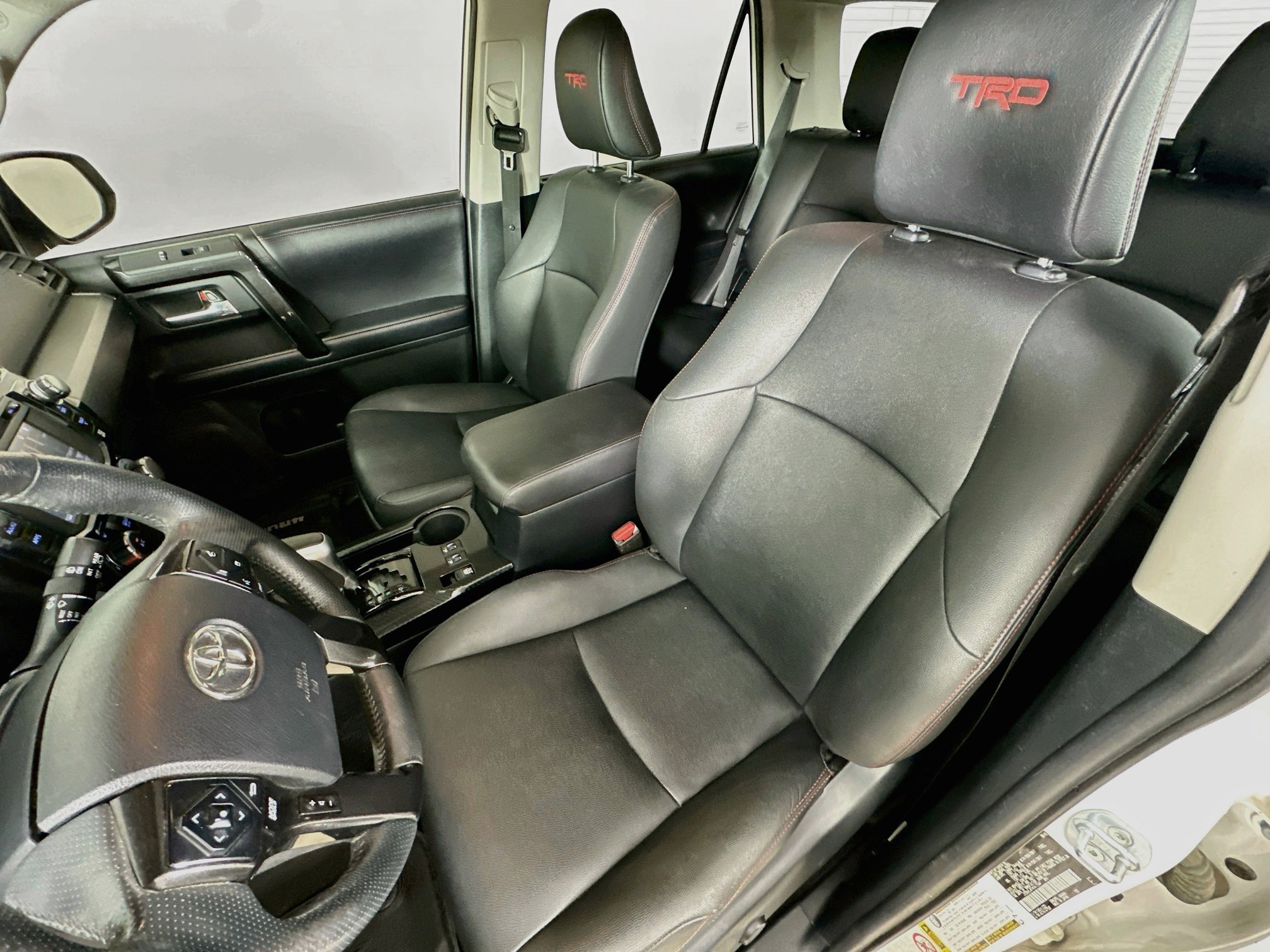 Used 2019 Toyota 4Runner TRD Off-Road Premium AWD/4WD image 25