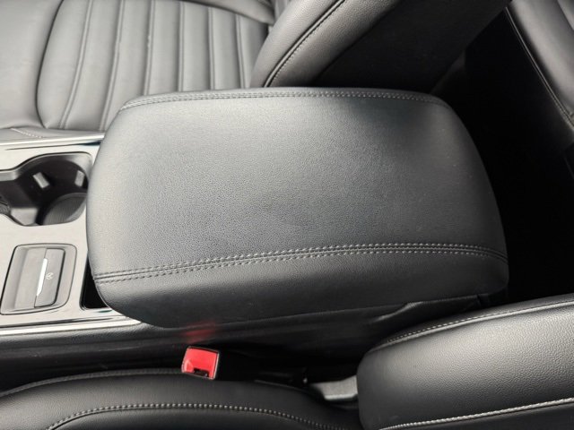 Used 2019 Ford Edge SEL w/ Equipment Group 201A image 19