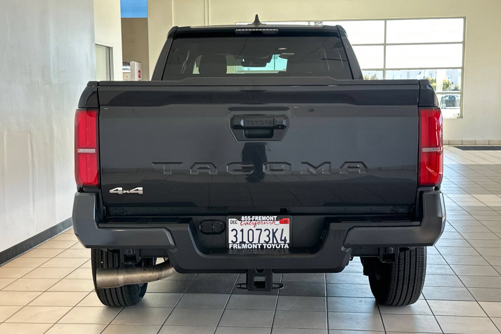 Certified 2026 Toyota Tacoma SR5 AWD/4WD image 5