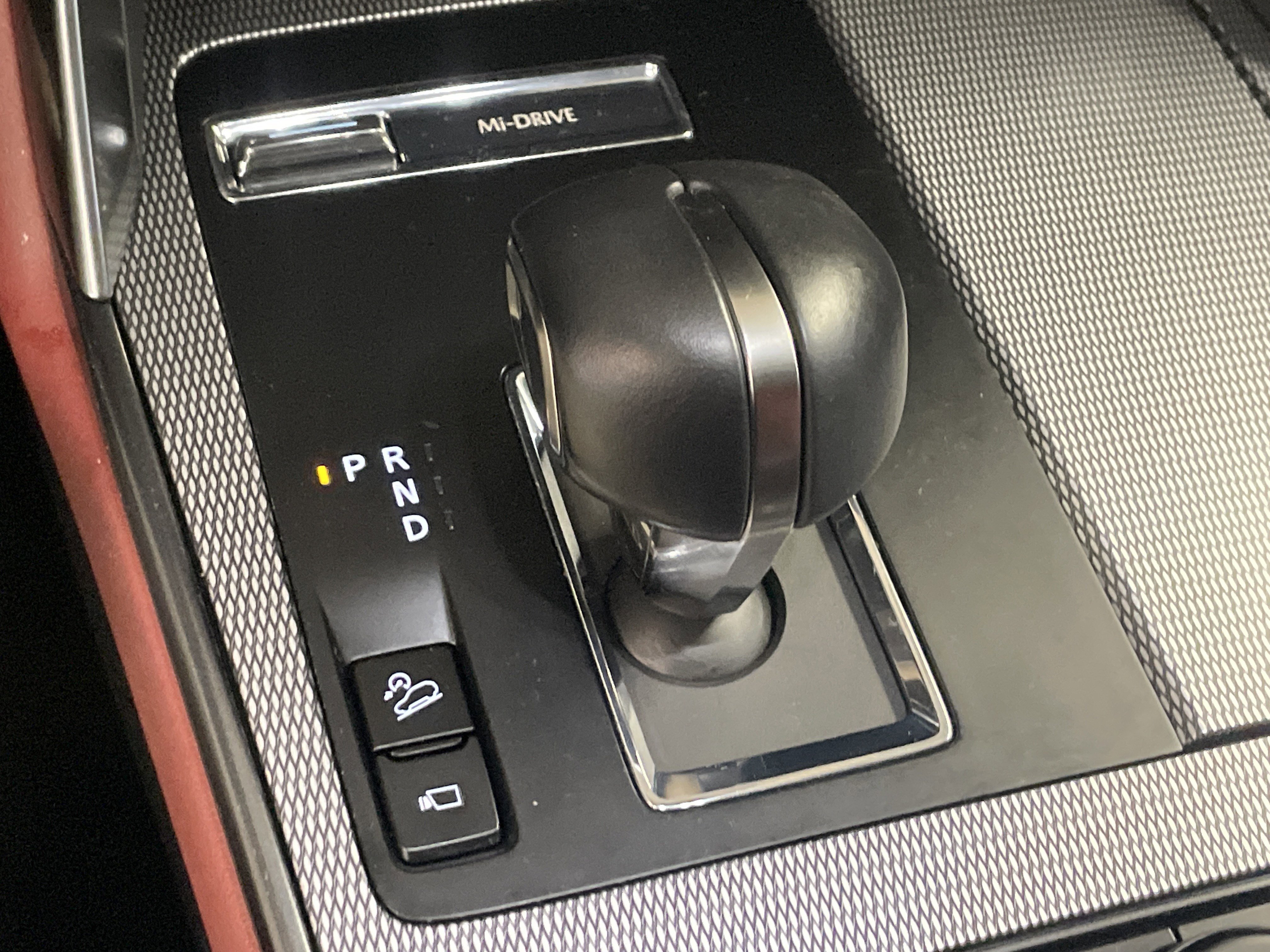 Used 2025 MAZDA CX-70 3.3 Turbo S w/ Premium Package image 26