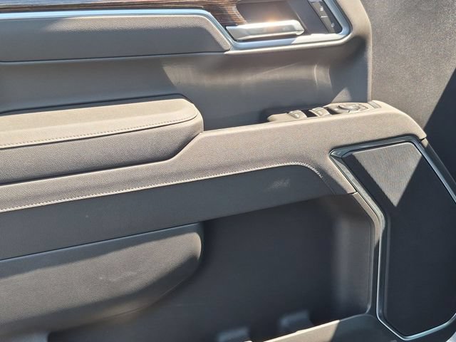 New 2026 GMC Sierra 1500 Elevation w/ LPO, Elevation Black Package AWD/4WD image 23