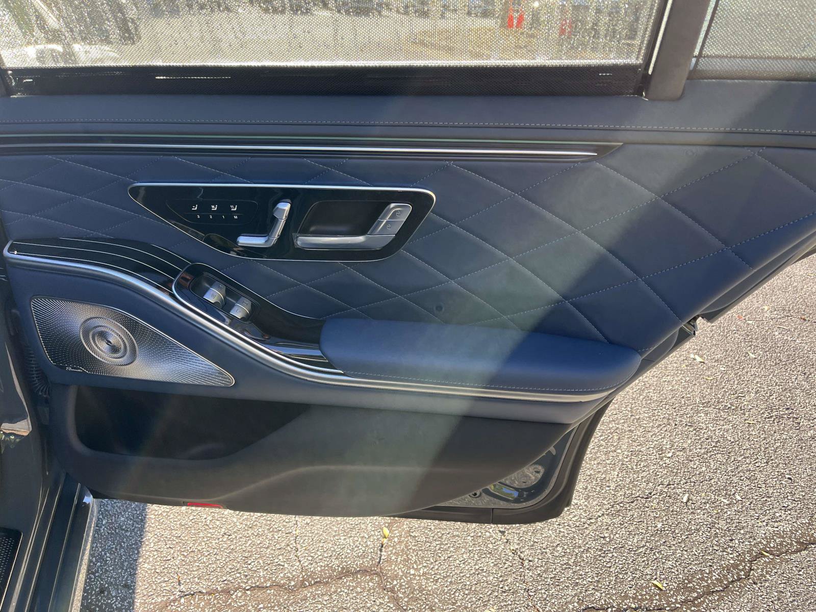 New 2027 Mercedes-Benz S 580 4MATIC Sedan image 45
