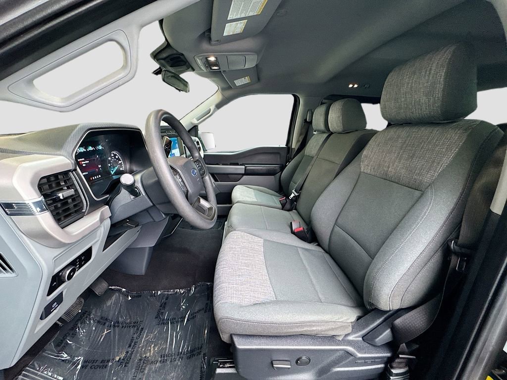 Used 2023 Ford F150 XLT w/ Trailer Tow Package image 13