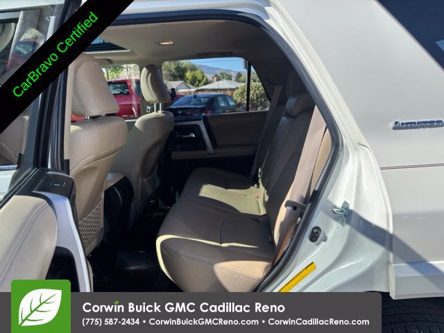 Used 2017 Toyota 4Runner Limited AWD/4WD image 31