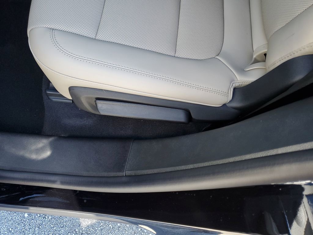 New 2026 Lincoln Corsair Premiere FWD image 12