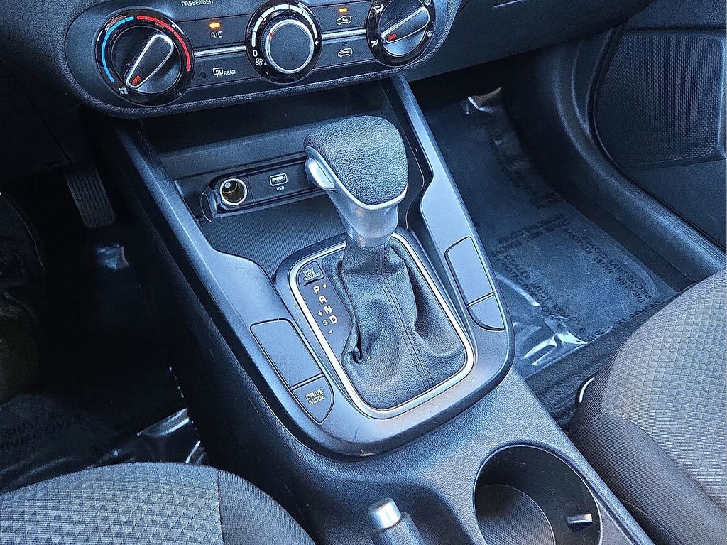 Used 2024 Kia Soul LX w/ Option Group 015 image 30