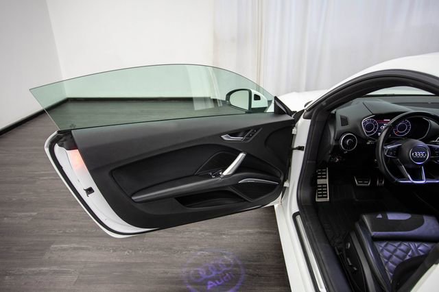 Used 2017 Audi TT 2.0T w/ Technology Package image 16