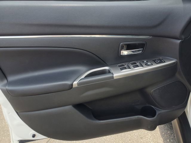 Used 2018 Mitsubishi Outlander Sport SEL FWD image 8