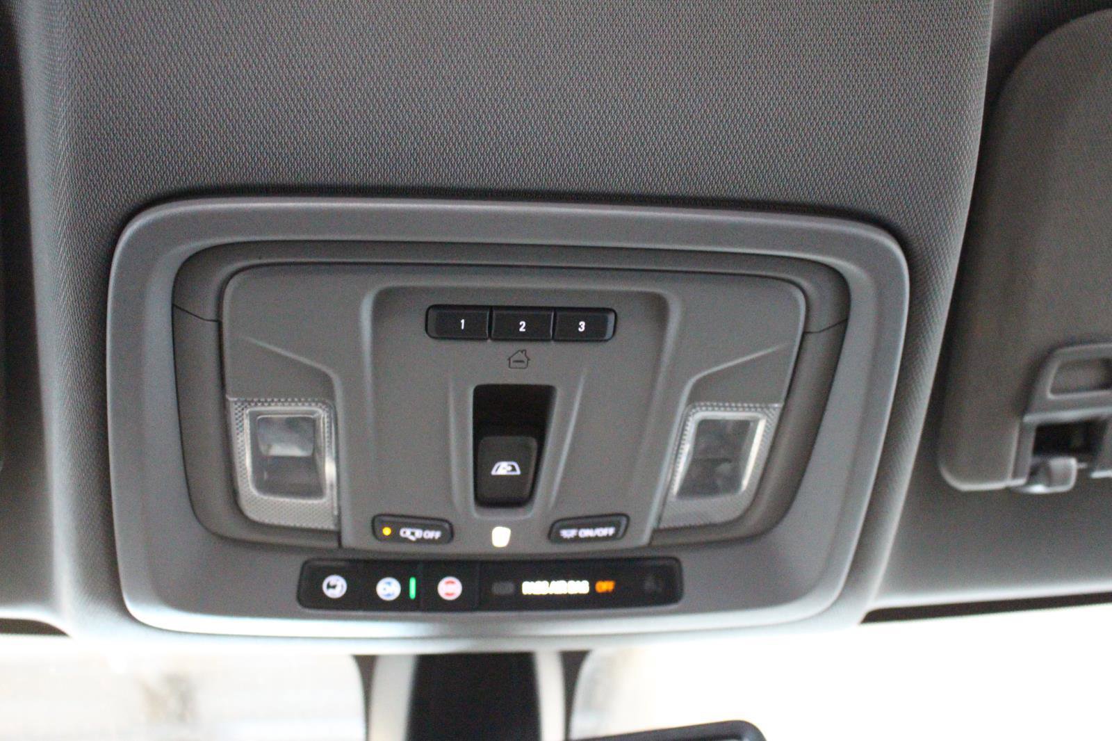 Used 2020 GMC Sierra 1500 SLT w/ SLT Convenience Package image 27