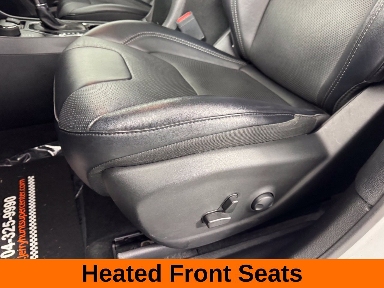 Used 2022 Jeep Cherokee Limited w/ Mopar Interior Package AWD/4WD image 14