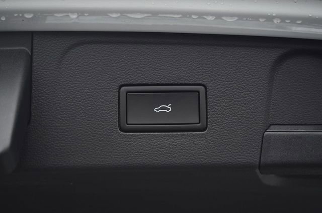 New 2026 Volkswagen Atlas SE image 27