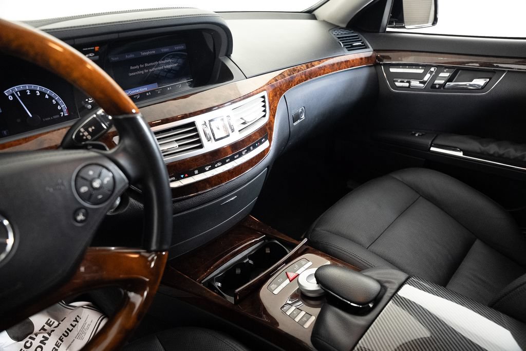 Used 2012 Mercedes-Benz S 550 image 25