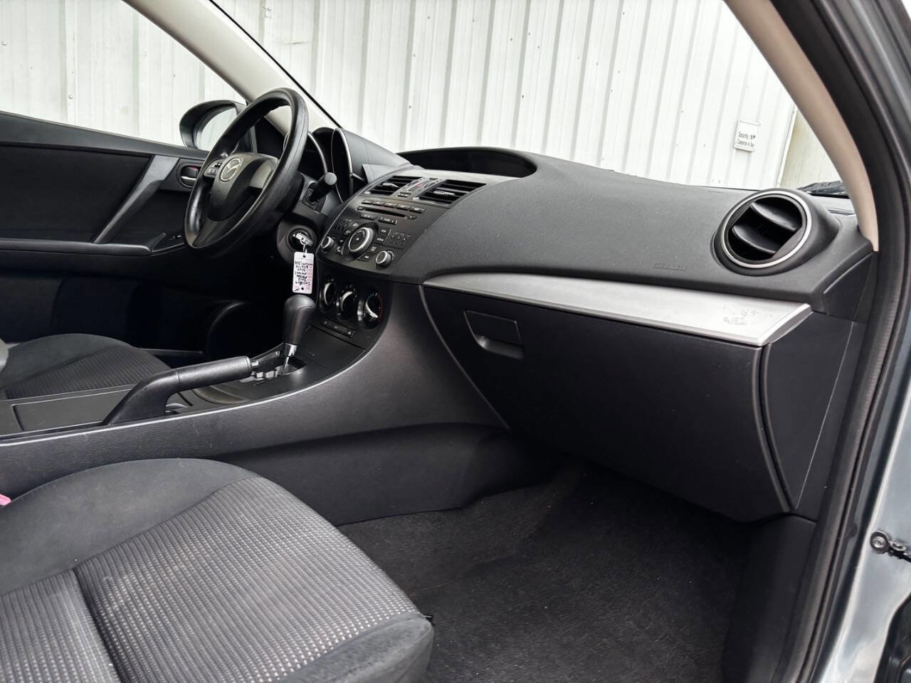Used 2012 MAZDA MAZDA3 i Sport image 28