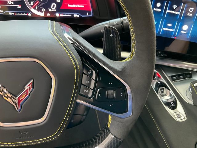 Used 2025 Chevrolet Corvette Z06 RWD image 14