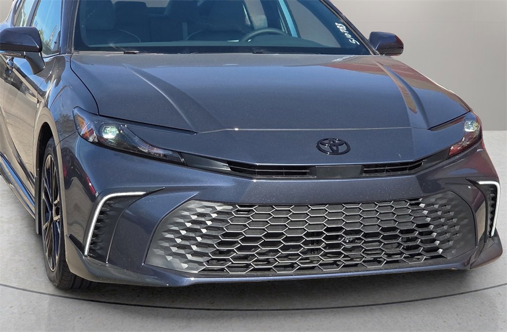 New 2026 Toyota Camry SE image 8