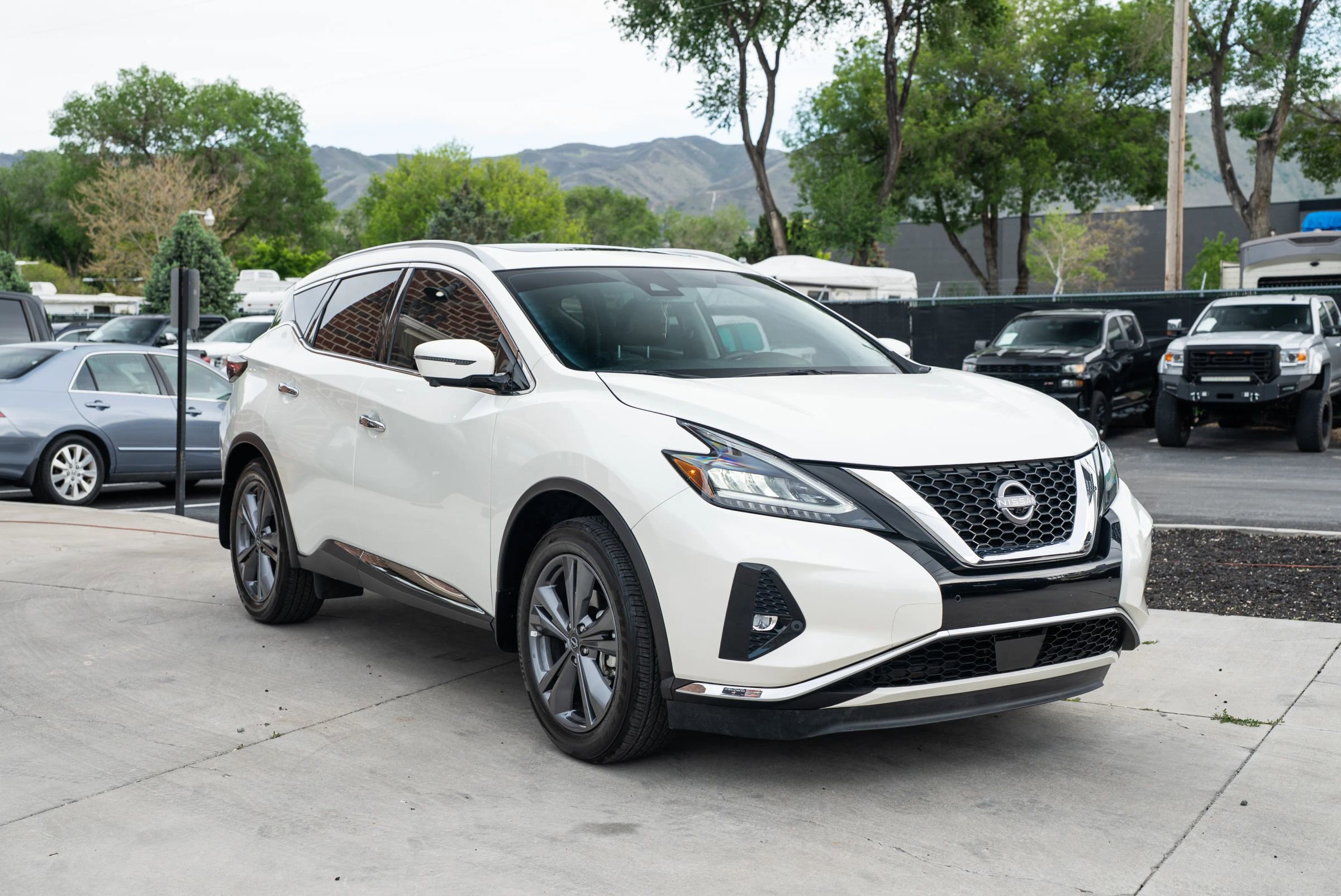 Used 2024 Nissan Murano Platinum w/ Cargo Package AWD/4WD image 12