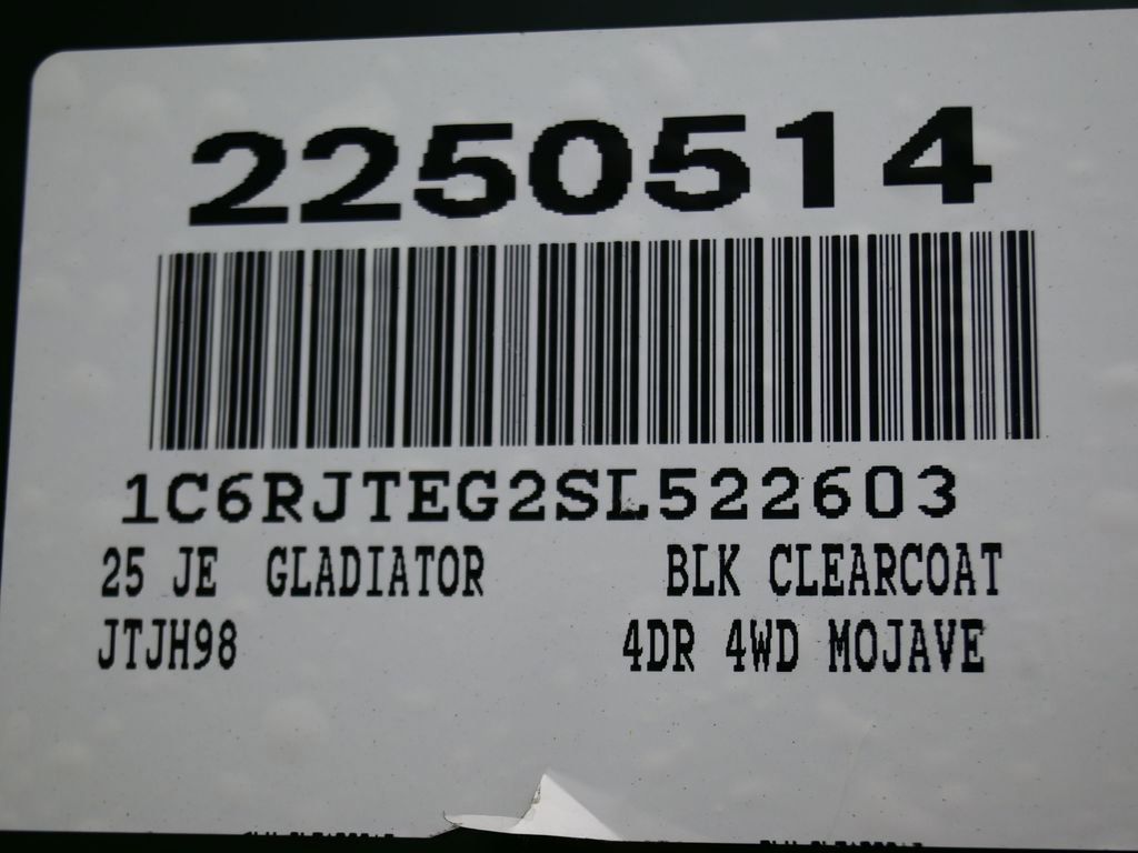 New 2025 Jeep Gladiator Mojave image 11