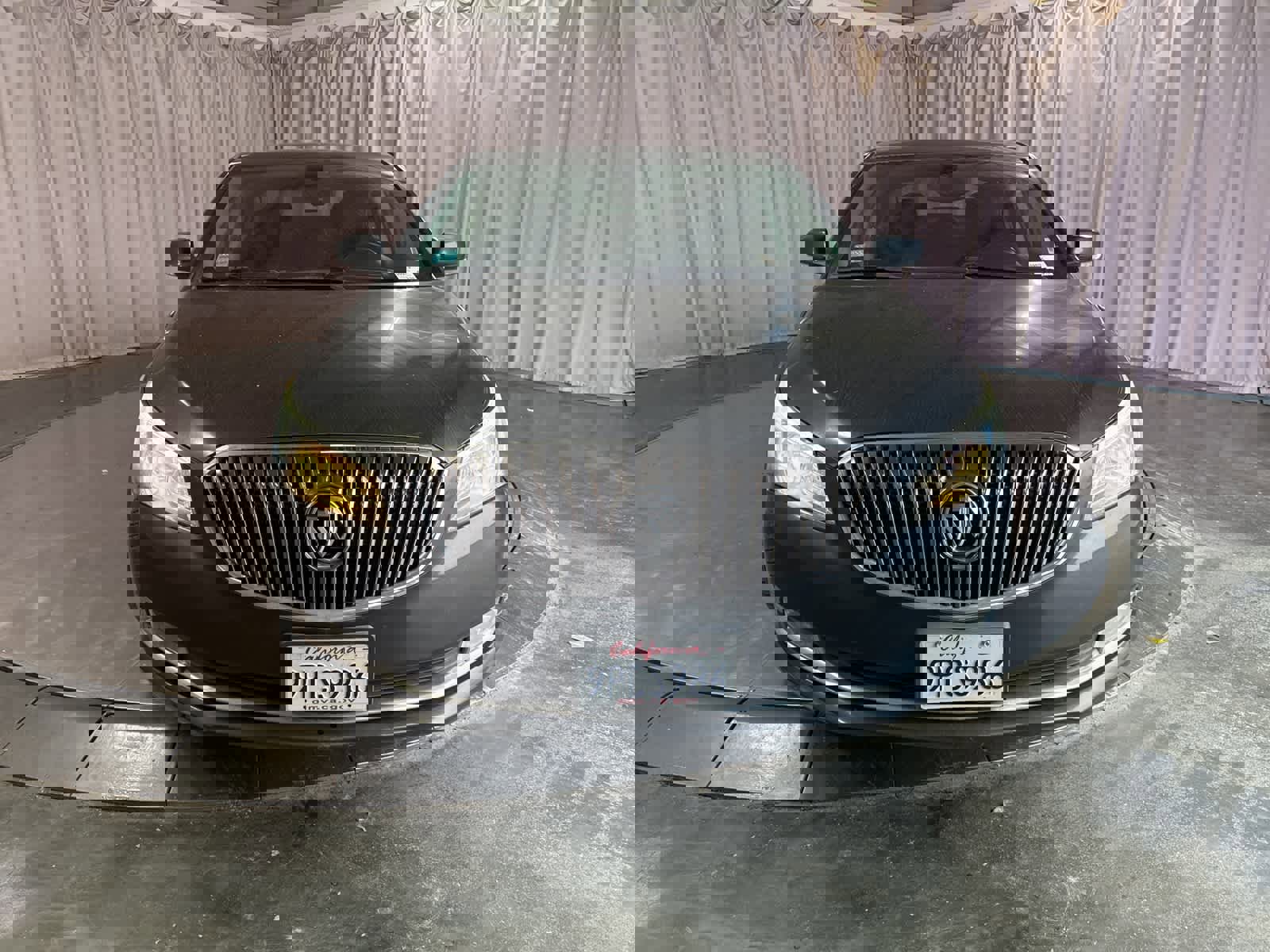 Used 2015 Buick LaCrosse Leather image 2