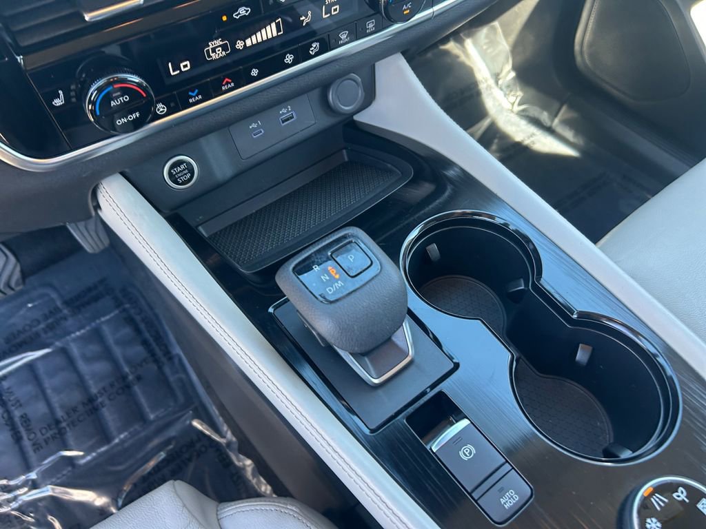 Used 2023 Nissan Rogue SL w/ SL Premium Package image 20