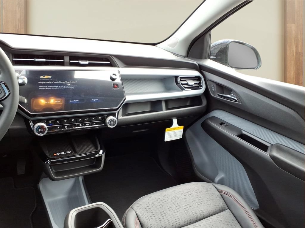 New 2027 Chevrolet Bolt RS w/ Technology Package FWD image 23