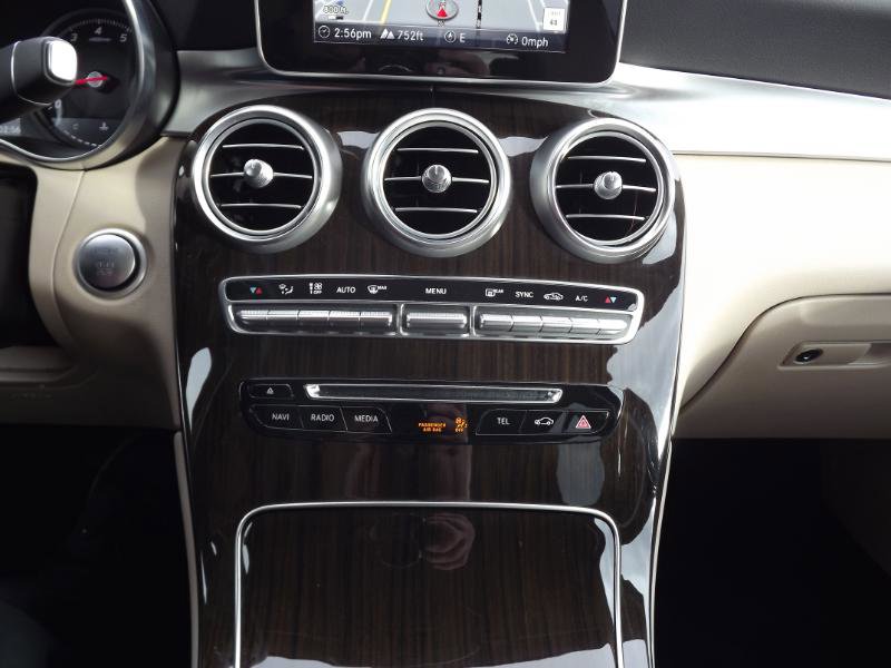 Used 2018 Mercedes-Benz GLC 300 4MATIC image 22