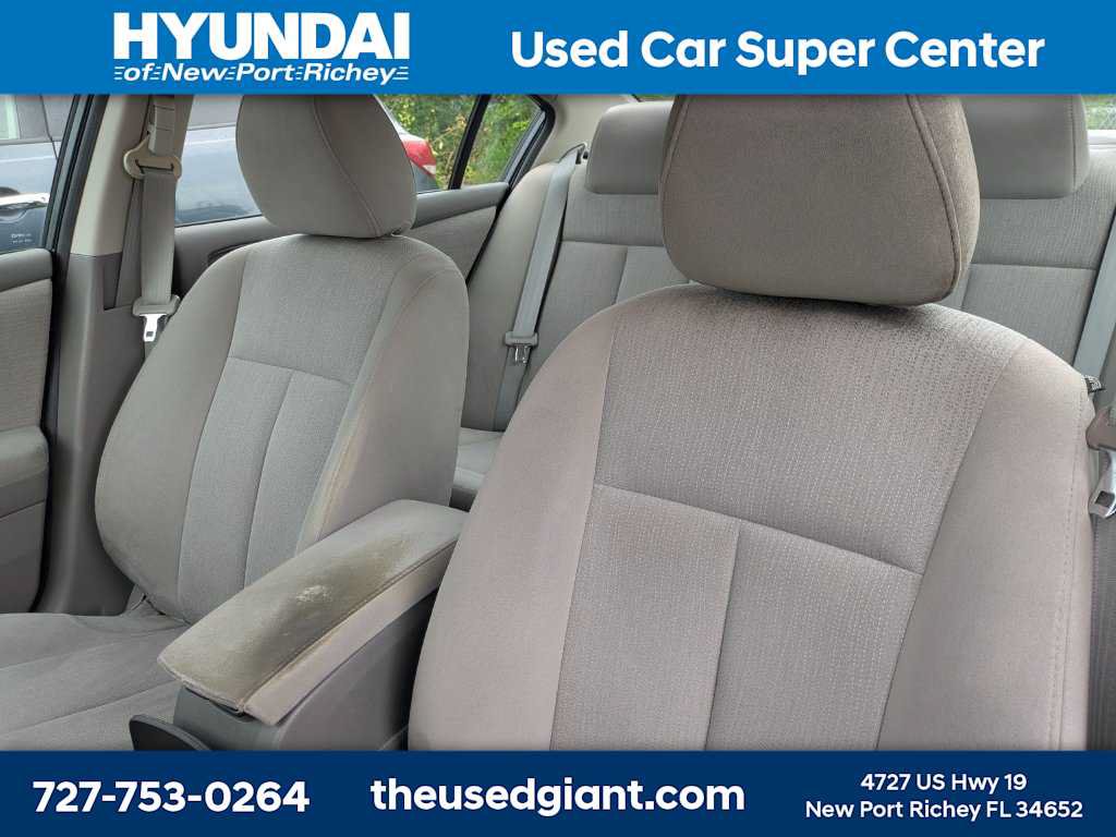 Used 2011 Nissan Altima 2.5 S w/ Special Edition Pkg FWD image 7