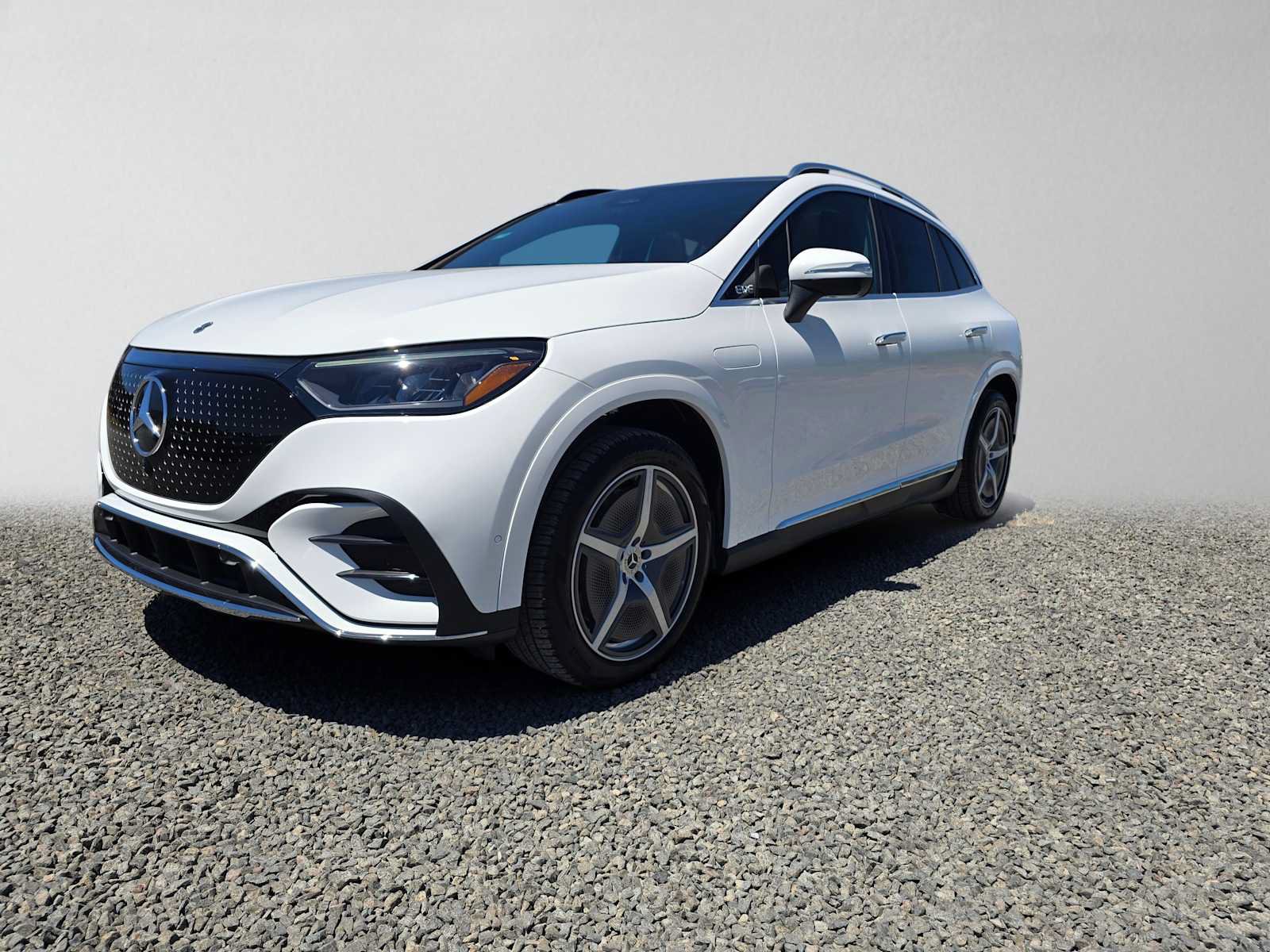 New 2026 Mercedes-Benz EQE 320 4MATIC SUV image 7