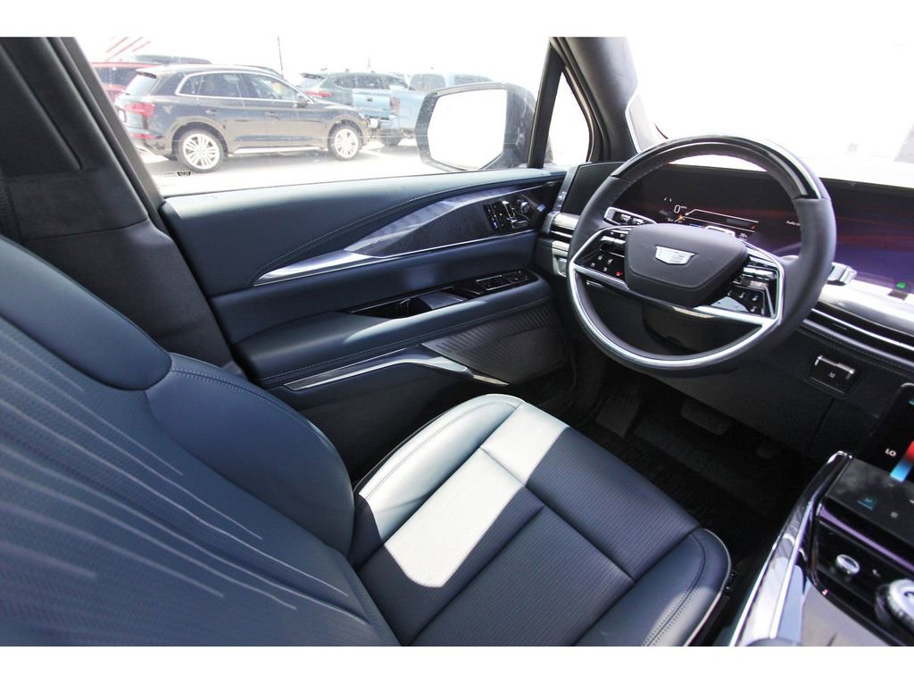 New 2026 Cadillac Escalade IQ Sport 2 w/ LPO, ONYX Package image 8