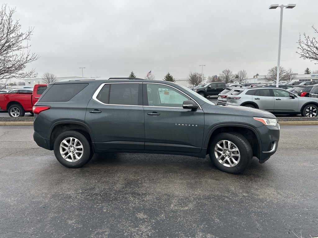 Used 2018 Chevrolet Traverse LT image 12