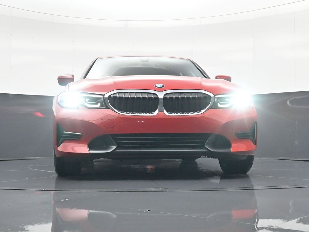 Used 2022 BMW 330i Sedan w/ Premium Package image 19