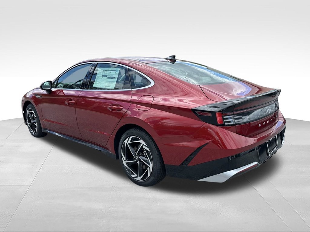 New 2026 Hyundai Sonata SEL FWD image 5
