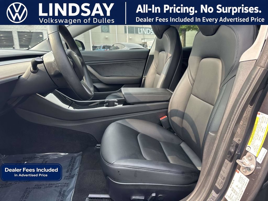 Used 2018 Tesla Model 3 Mid Range RWD image 11