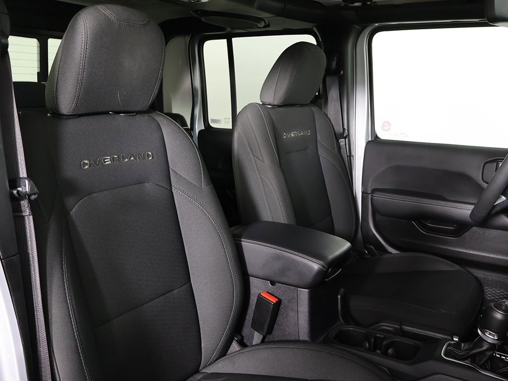 Used 2023 Jeep Gladiator Overland image 24