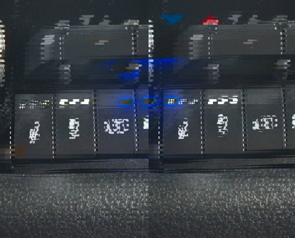 Used 2025 Toyota Sequoia Limited image 10