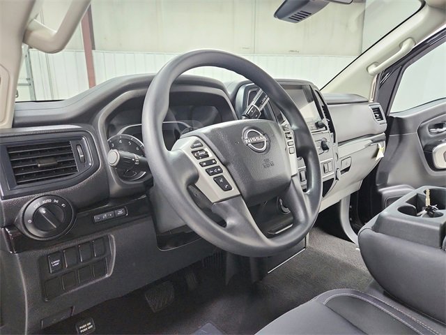 Used 2024 Nissan Titan SV w/ Accessory Utility Package image 18
