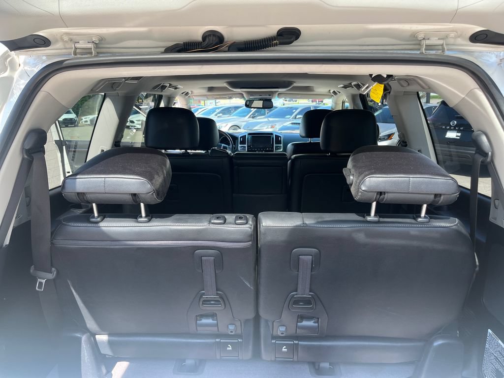 Used 2015 Toyota Land Cruiser AWD/4WD image 20