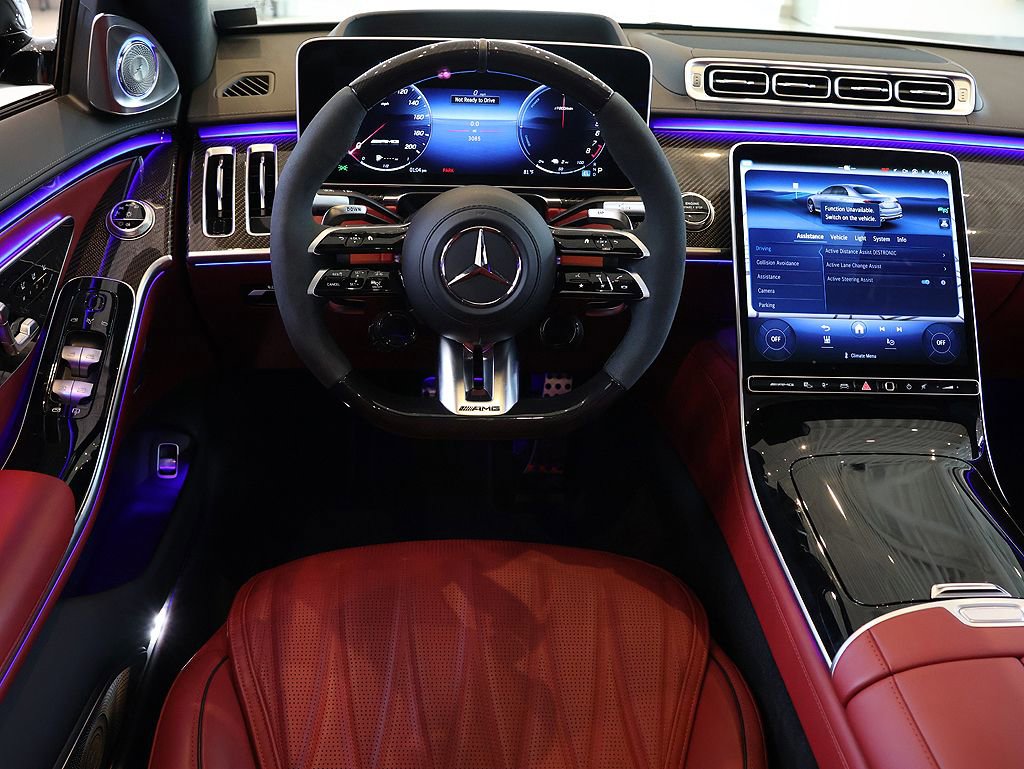 Used 2025 Mercedes-Benz S 63 AMG S image 6