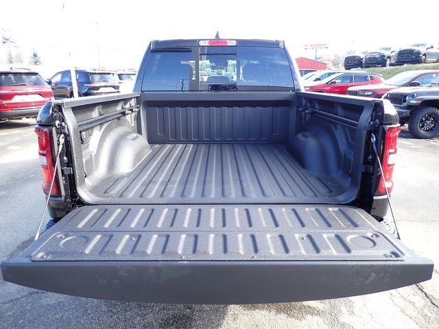 New 2026 RAM 1500 Express AWD/4WD image 7