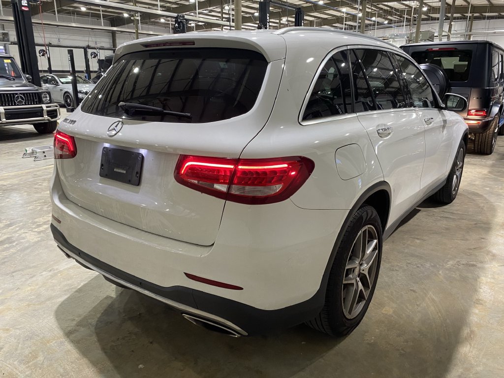 Used 2016 Mercedes-Benz GLC 300 image 16