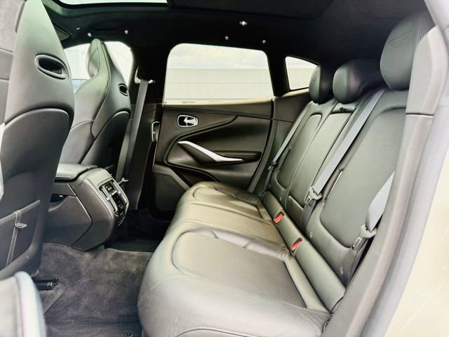 Used 2021 Aston Martin DBX image 36