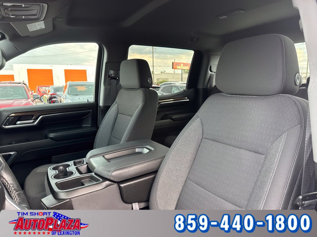 Used 2024 Chevrolet Silverado 1500 LT AWD/4WD image 35