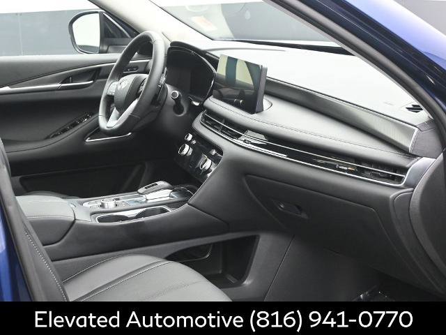 Certified 2026 INFINITI QX60 Luxe w/ Family Package AWD/4WD image 6