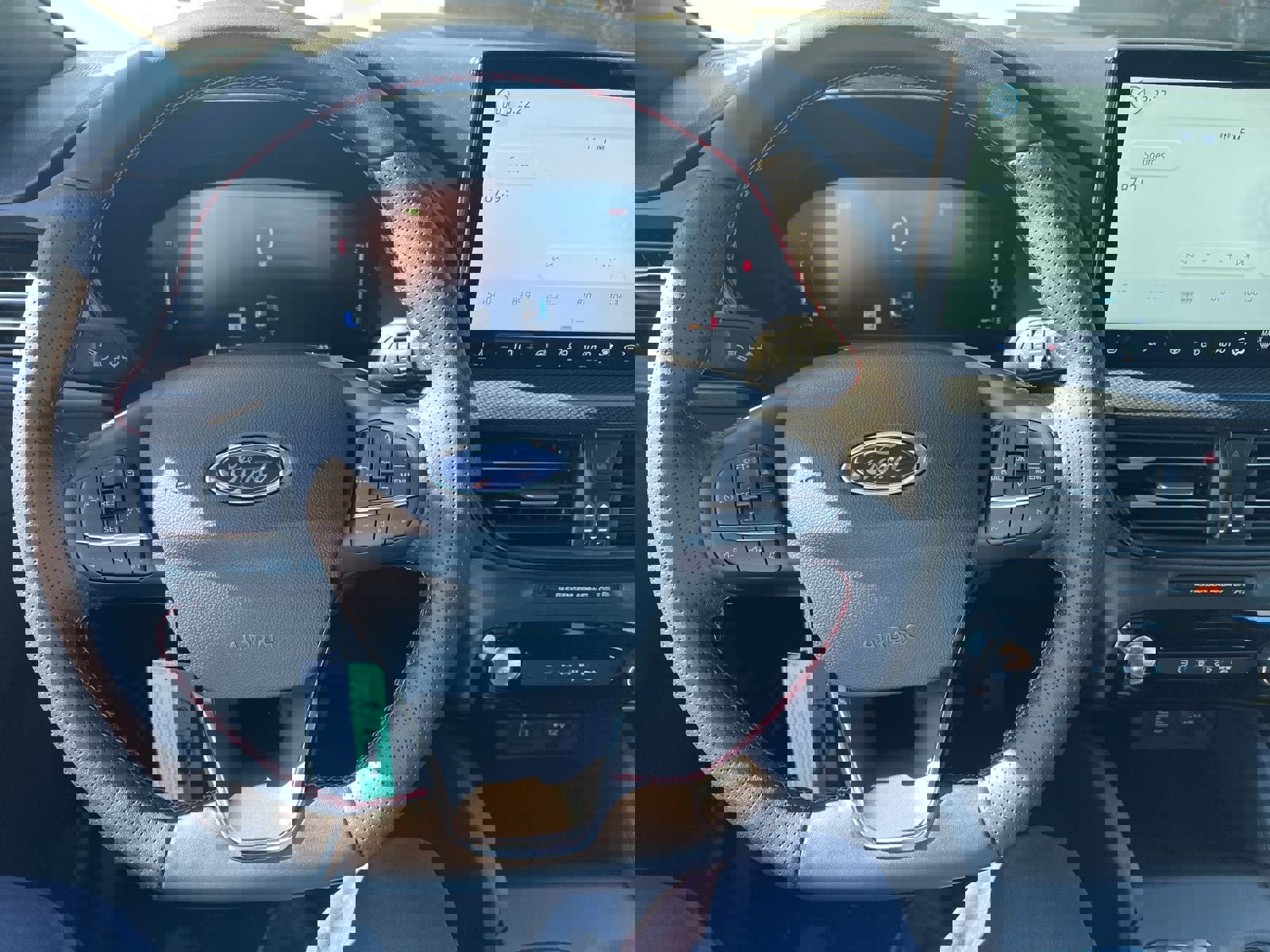 New 2025 Ford Escape ST-Line Elite w/ Tech Pack #1 image 20