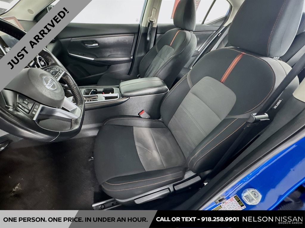 Certified 2022 Nissan Sentra SR w/ Trunk Package image 19