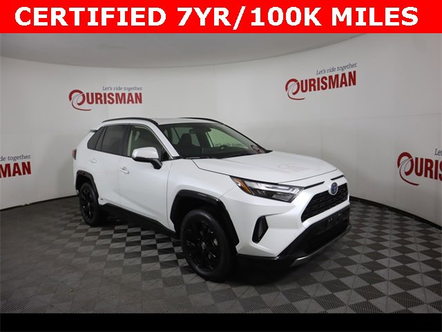 Used 2024 Toyota RAV4 SE image 11