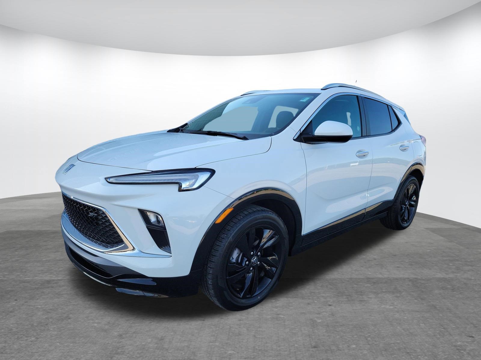 Used 2024 Buick Encore GX Sport Touring w/ Comfort Package FWD image 3