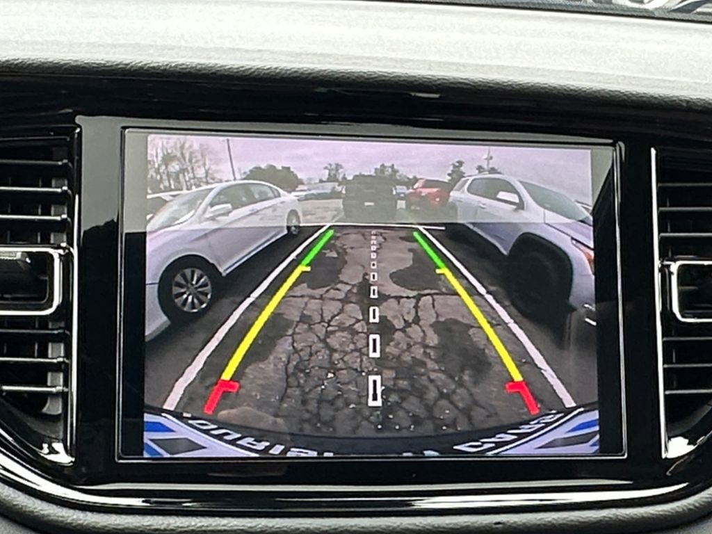 Used 2023 Dodge Durango GT image 17