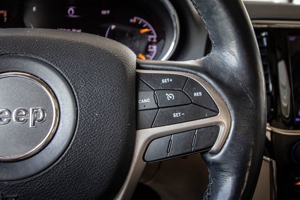 Used 2020 Jeep Grand Cherokee Limited image 36